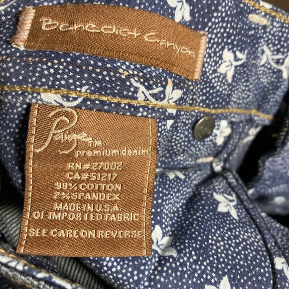 Paige Benedict  Canyon raw edges jeans - Picture 3 of 6